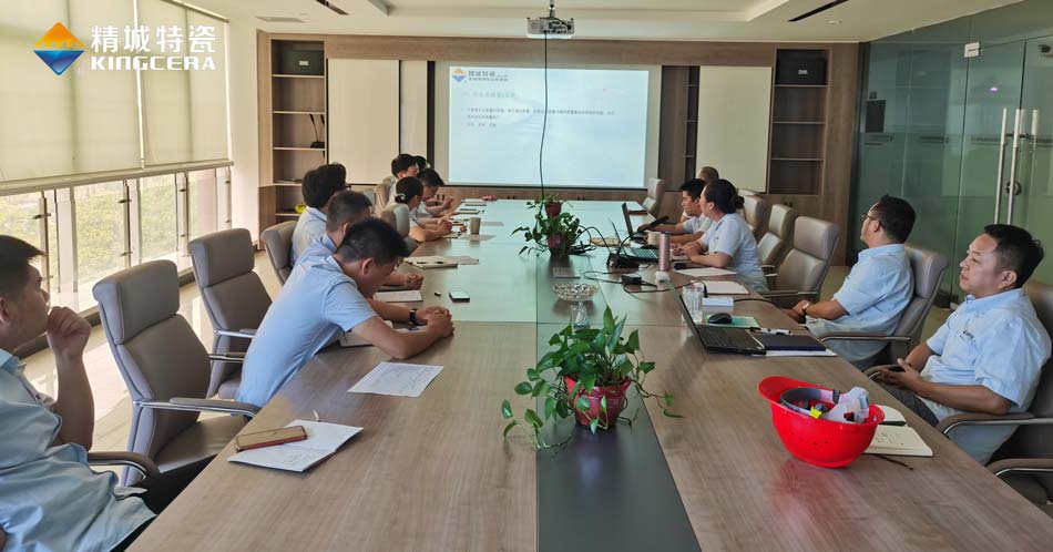 强化专业手艺，，，，提高效劳水平  营销部开展营业手艺培训