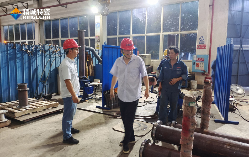 受苦贡献，，，，众志成城，，，，pg电子模拟器特瓷提前交货帮客户解决逆境